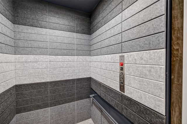 1223 Hillsboro Mile 4, Hillsboro Beach, FL 33062