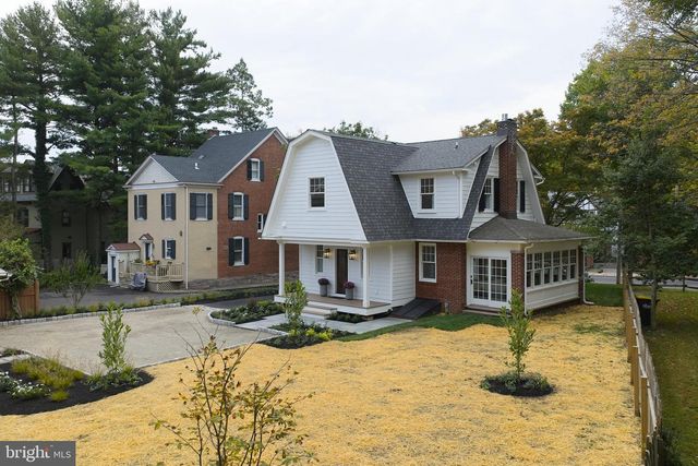 100 W BRIDGE ST, New Hope, PA 18938