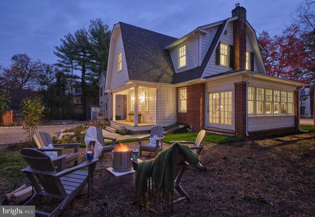 100 W BRIDGE ST, New Hope, PA 18938