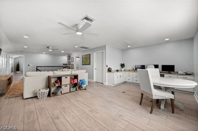 12166 Sussex ST, Fort Myers, FL 33913