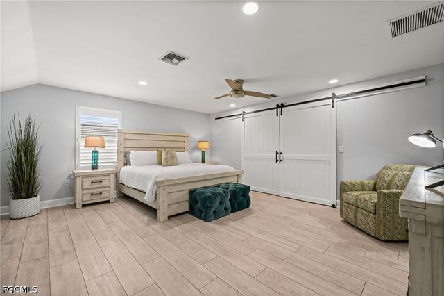 12166 Sussex ST, Fort Myers, FL 33913