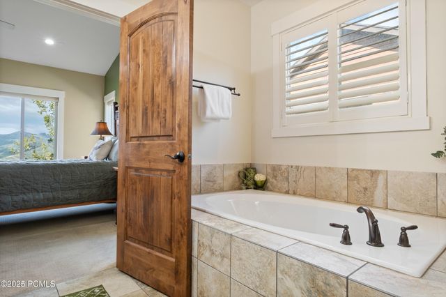 10371 N Sightline Circle, Hideout, UT 84036