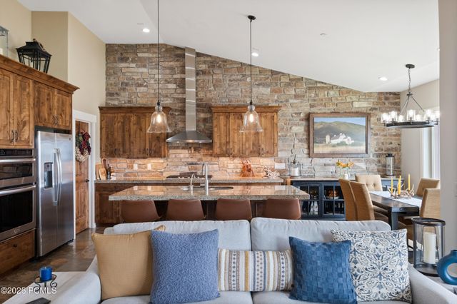 10371 N Sightline Circle, Hideout, UT 84036