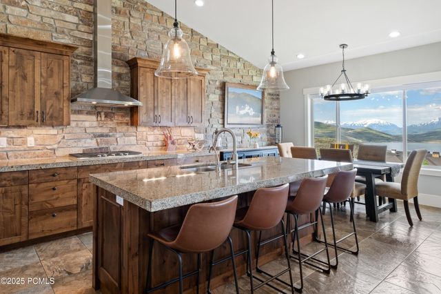 10371 N Sightline Circle, Hideout, UT 84036