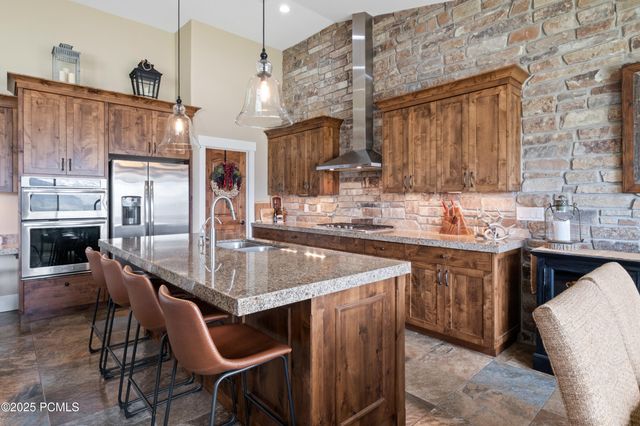 10371 N Sightline Circle, Hideout, UT 84036