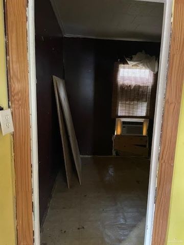 717 S Virginia Avenue, Mercedes, TX 78570