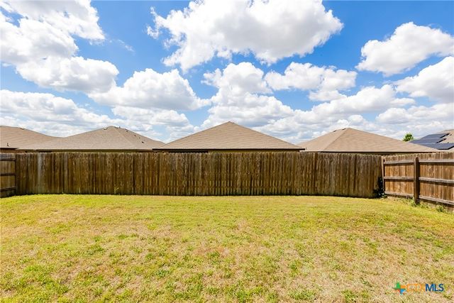 5402 Waterbank Lane, Killeen, TX 76543