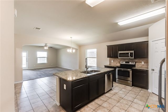 5402 Waterbank Lane, Killeen, TX 76543
