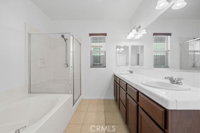 665 E. Riverside Dr. 3, Ontario, CA 91761