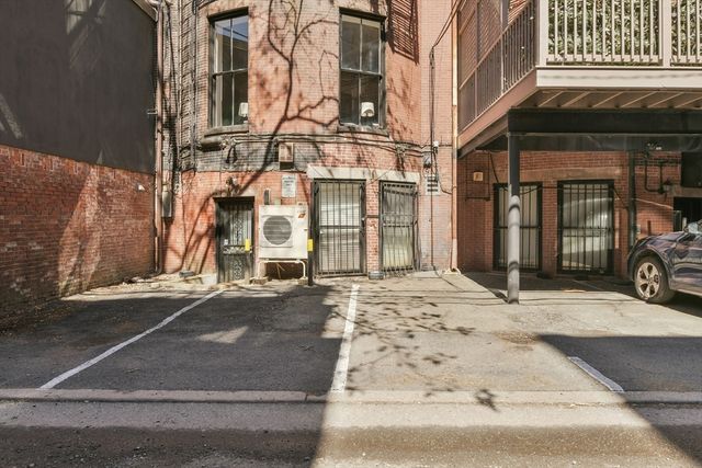 121 Beacon St 4, Boston, MA 02116