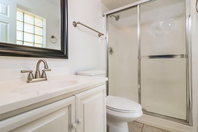 4810 W Desert Cove Avenue, Glendale, AZ 85304