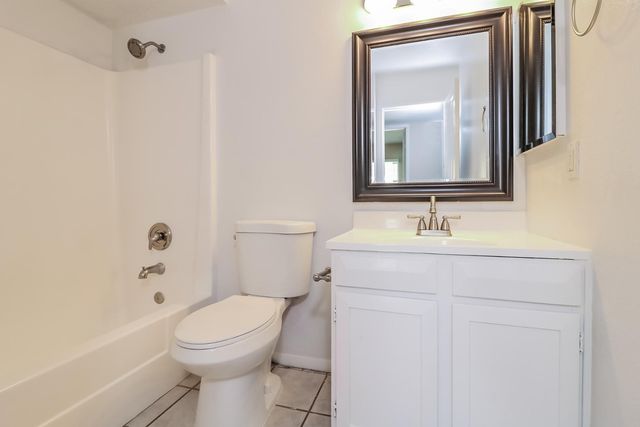 4810 W Desert Cove Avenue, Glendale, AZ 85304