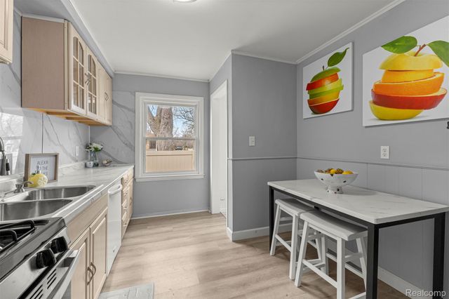 24555 Rouge River Drive, Dearborn Heights, MI 48127