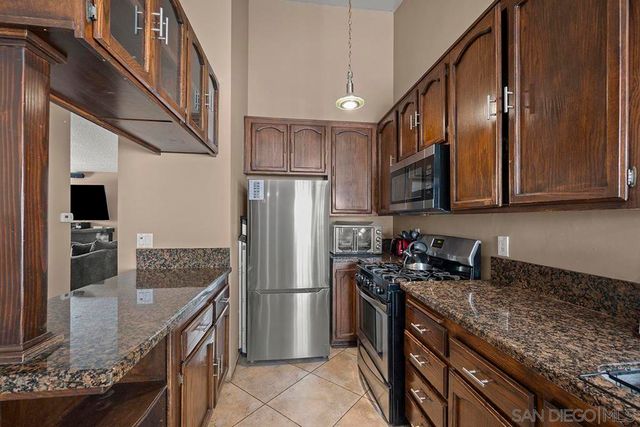 1642 Planicie, San Diego, CA 92154