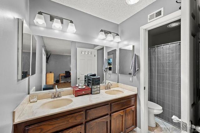 1642 Planicie, San Diego, CA 92154