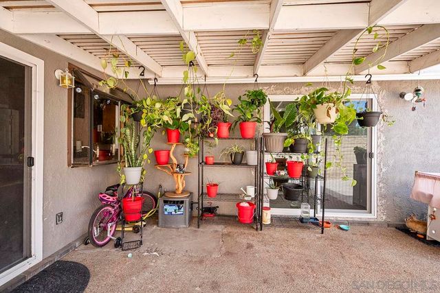 1642 Planicie, San Diego, CA 92154