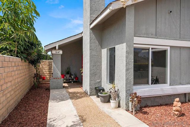 1642 Planicie, San Diego, CA 92154