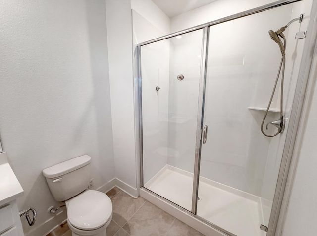2743 Irish Meadow Way, Lathrop, CA 95330