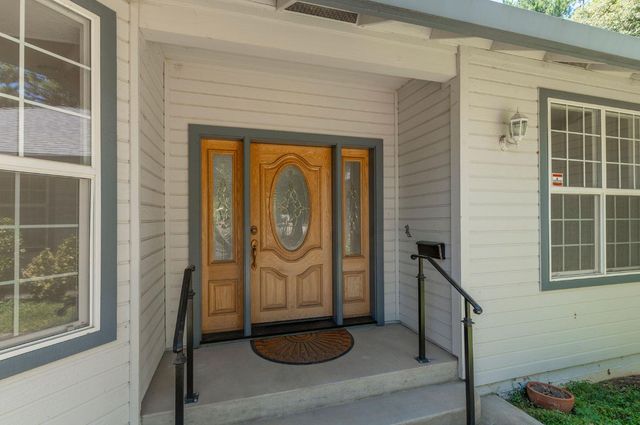 21510 Gayla Dr, Pine Grove, CA 95665