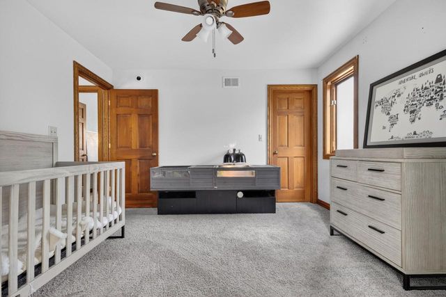 S1W31448 Hickory Hollow COURT, Delafield, WI 53018