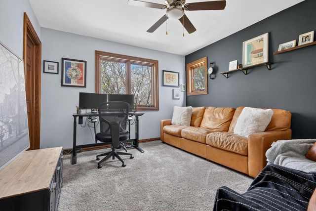 S1W31448 Hickory Hollow COURT, Delafield, WI 53018