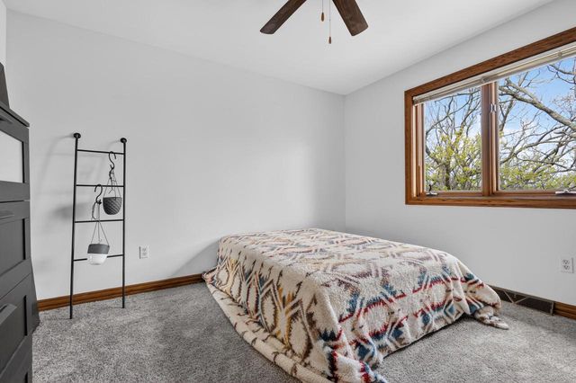 S1W31448 Hickory Hollow COURT, Delafield, WI 53018