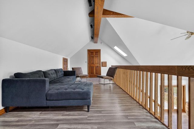 S1W31448 Hickory Hollow COURT, Delafield, WI 53018