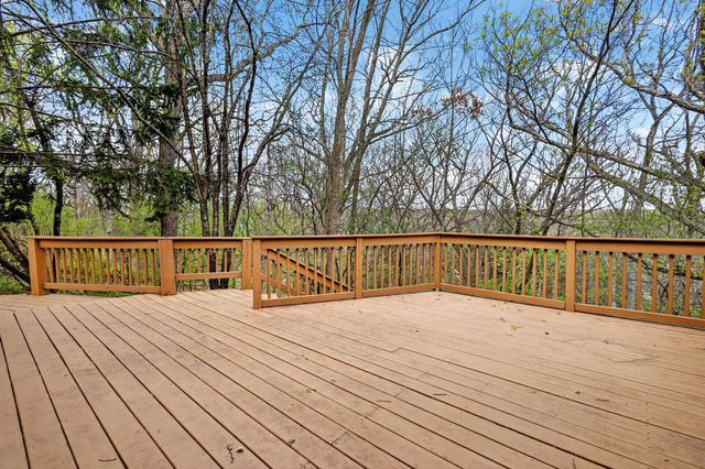 S1W31448 Hickory Hollow COURT, Delafield, WI 53018