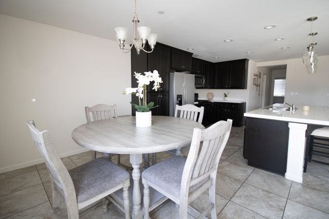 1306 Orchard Drive, Dinuba, CA 93618