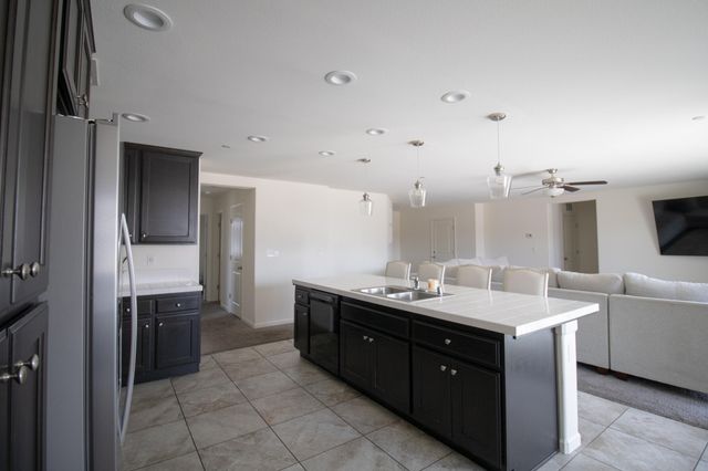 1306 Orchard Drive, Dinuba, CA 93618