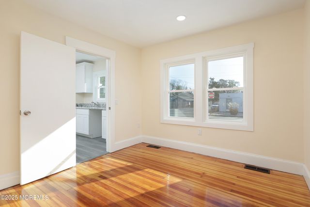 153 Atlantic City Boulevard, Beachwood, NJ 08722