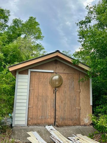 2523 Palmetto Terrace, Lanark Village, FL 32323