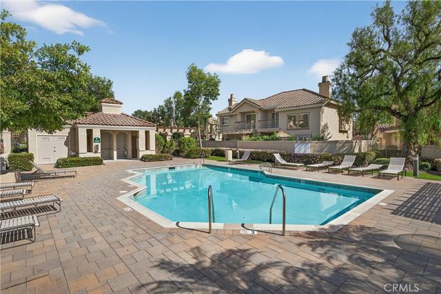 1 Encantado Canyon, Rancho Santa Margarita, CA 92688
