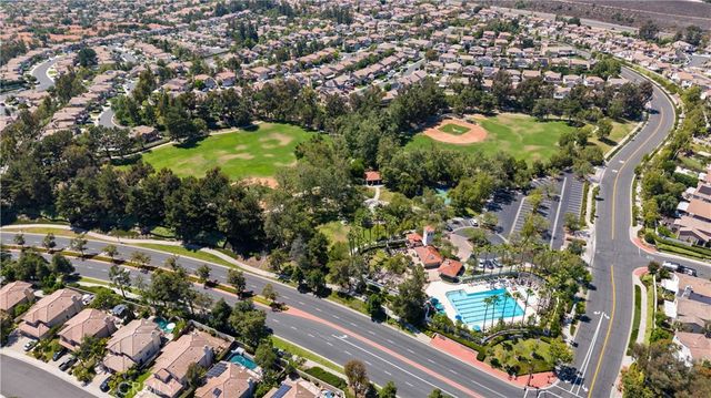 1 Encantado Canyon, Rancho Santa Margarita, CA 92688