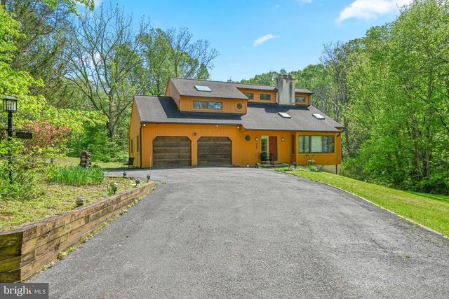 1680 E STREET RD, Kennett Square, PA 19348