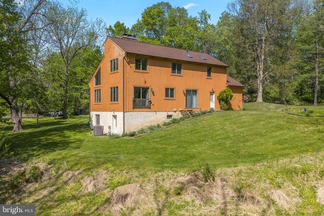 1680 E STREET RD, Kennett Square, PA 19348