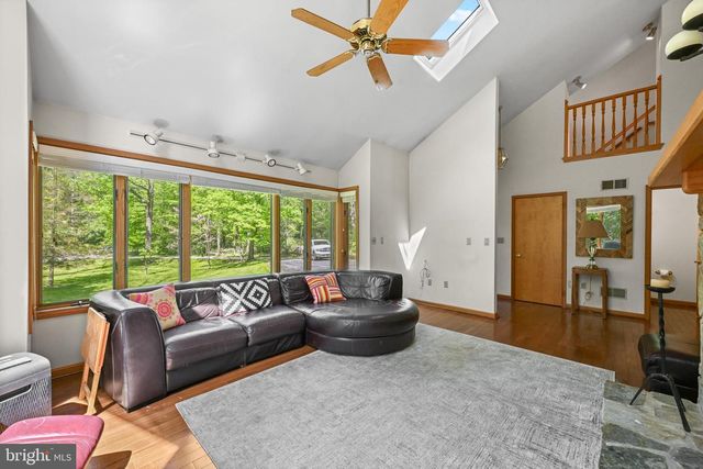 1680 E STREET RD, Kennett Square, PA 19348