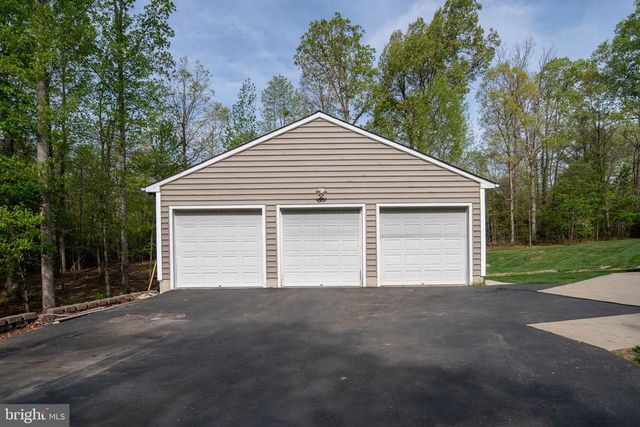 6814 TUPELO DR, Spotsylvania, VA 22551