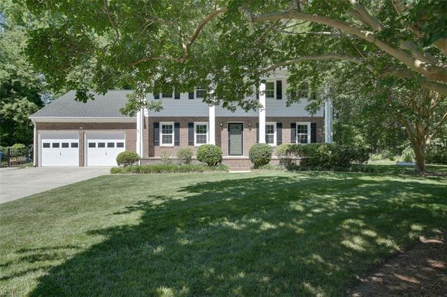 11 Kathy DR, Poquoson, VA 23662
