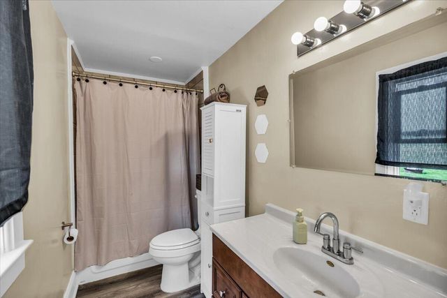 235 E Woolcock STREET, Jefferson, WI 53549