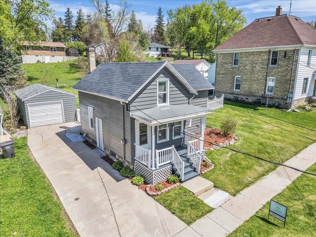 235 E Woolcock STREET, Jefferson, WI 53549