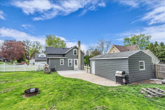 235 E Woolcock STREET, Jefferson, WI 53549