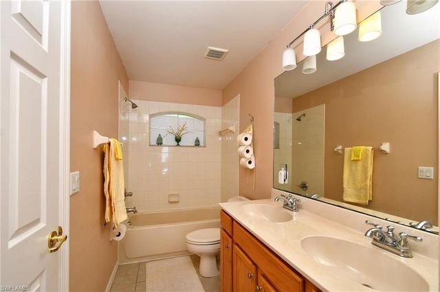 8676 Athena CT, Lehigh Acres, FL 33971