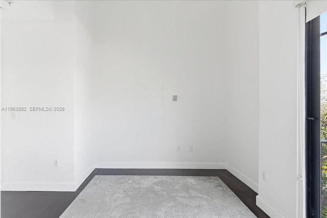 7743 SW 99th St 2, Miami, FL 33156