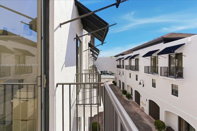 7743 SW 99th St 2, Miami, FL 33156