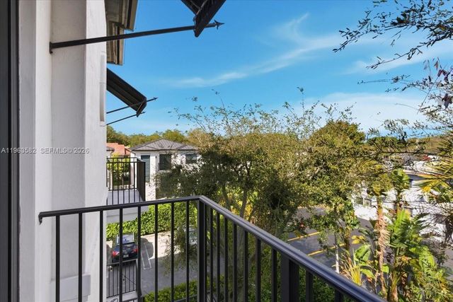 7743 SW 99th St 2, Miami, FL 33156