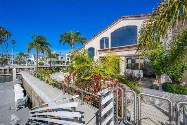 221 Rivo Alto Canal, Long Beach, CA 90803