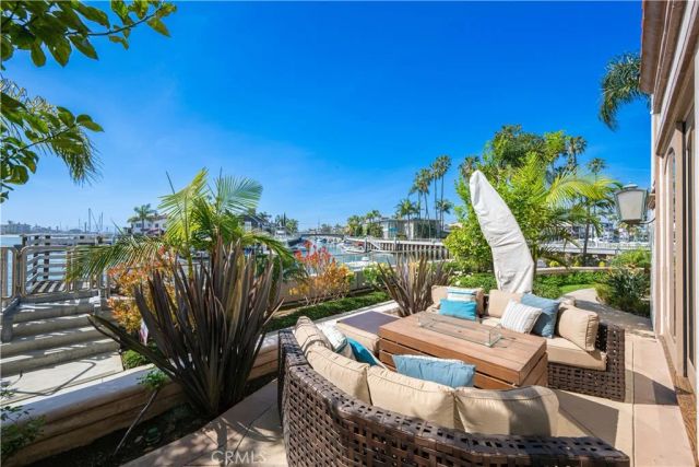 221 Rivo Alto Canal, Long Beach, CA 90803