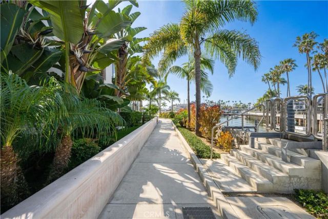 221 Rivo Alto Canal, Long Beach, CA 90803