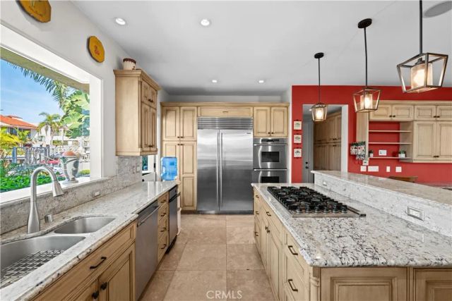 221 Rivo Alto Canal, Long Beach, CA 90803